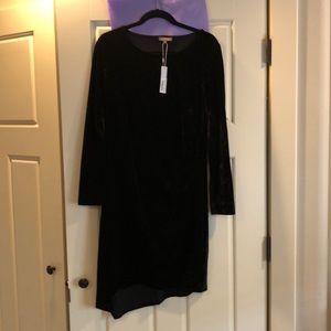 Lilla | P - NWT black velvet Lg orig. $178-FINAL